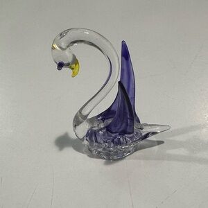 Beautiful Mini Glass Swan Figurine w/Purple, Yellow, & Clear Accents